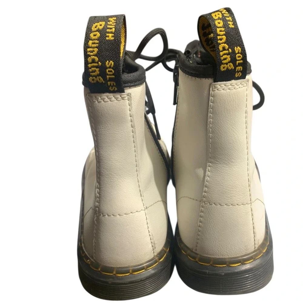 Dr Martens Kids White Zavala J Boots‎ Size 4 US M 5 US L Side Zip Lace Up